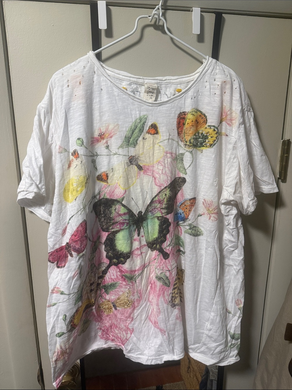 Magnolia Pearl White Tee with Multicolor Butterfly Print